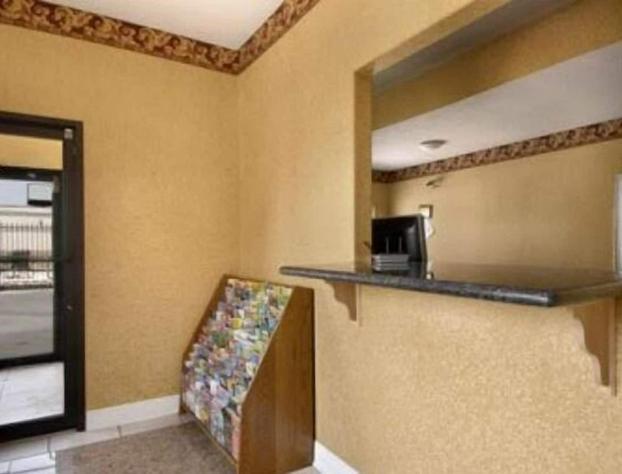 Best Way Inn & Suites hotel detail image 1