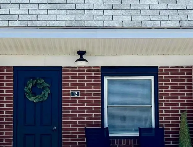 Lincoln House Motel hotel detail image 1