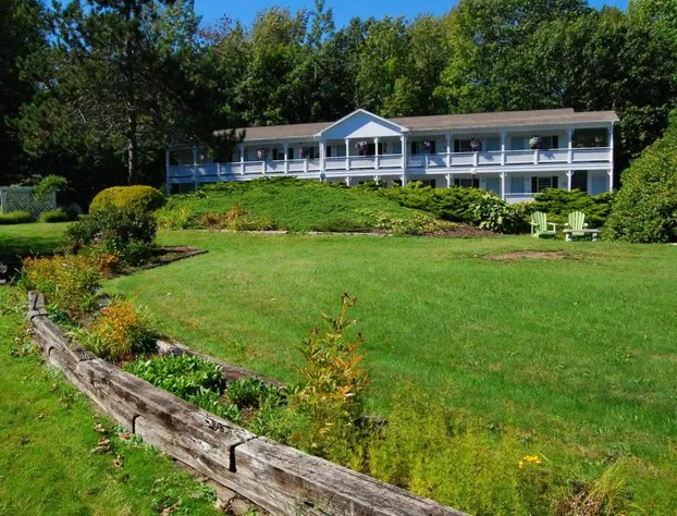 Cedar Crest Inn hotel detail image 1