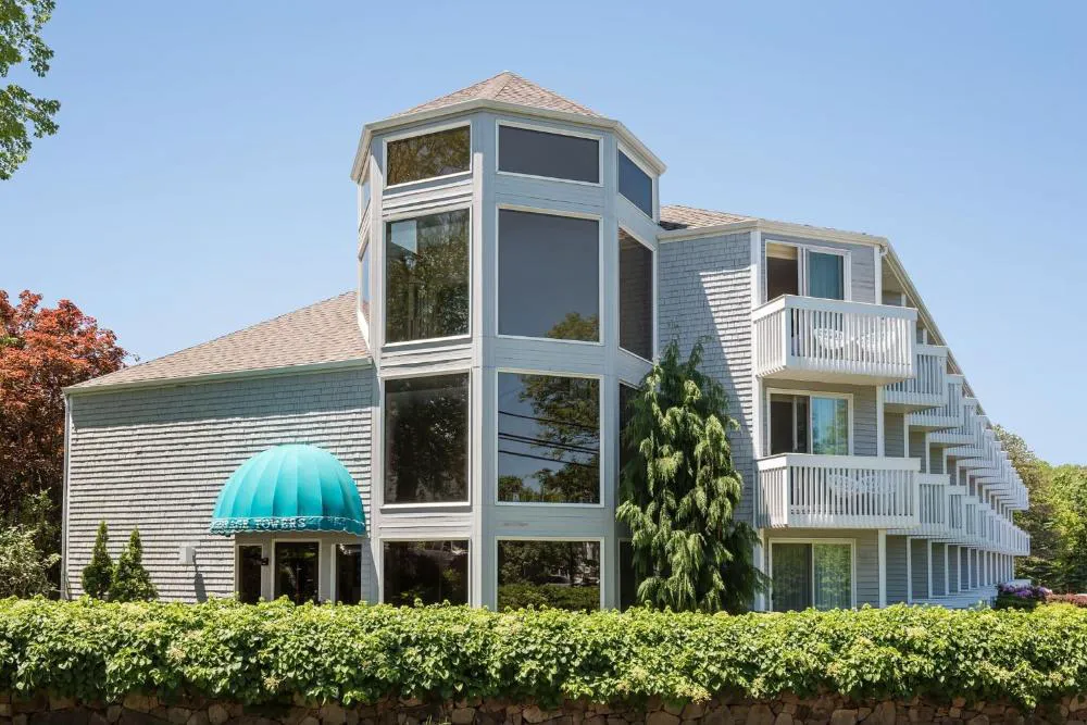 Anchorage by the Sea hotel hero