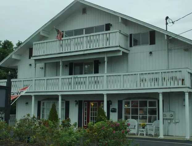 The Beach Rose Inn hotel detail image 1