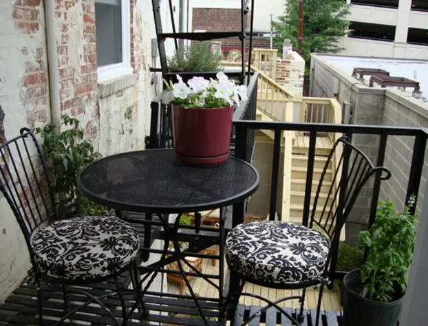 BlancNoir Bed & Breakfast hotel detail image 2