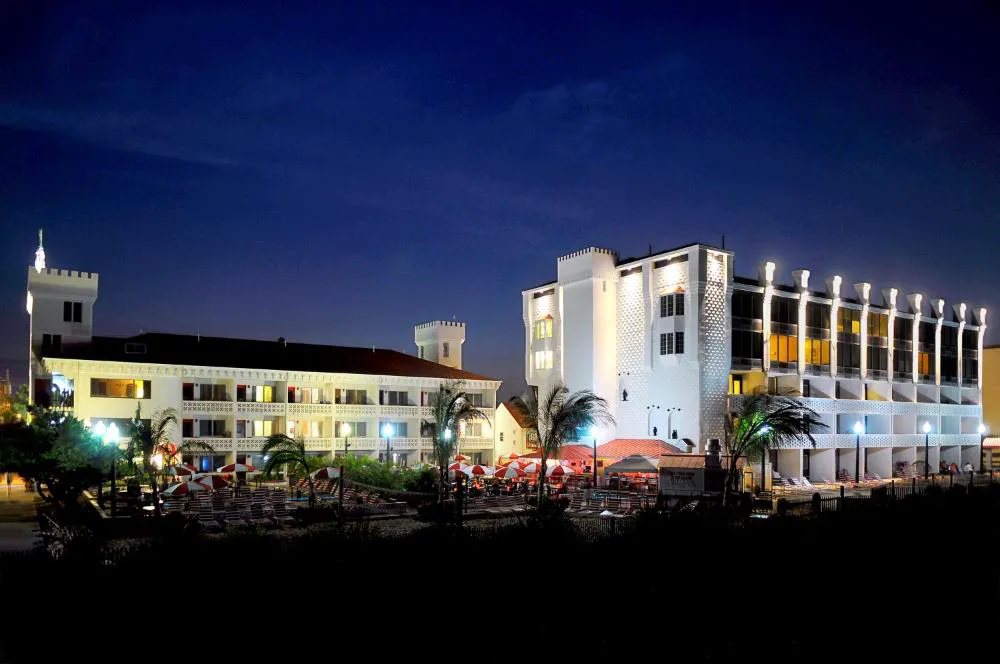 Castle in the Sand hotel hero