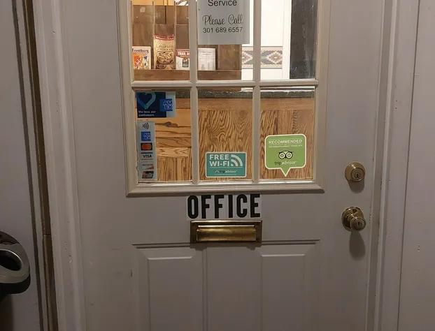 Charlie's Motel hotel detail image 1