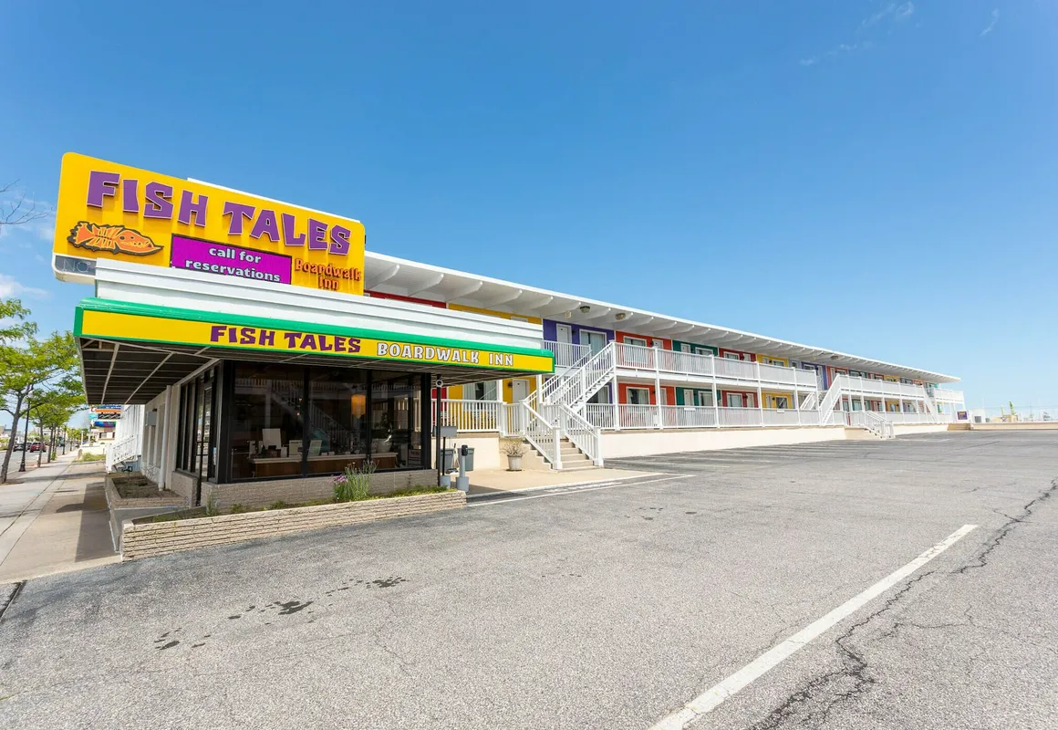 Fish Tales Boardwalk Inn hotel hero