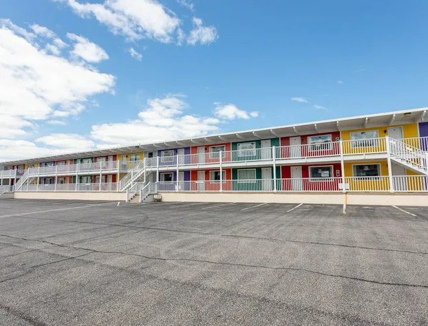 Fish Tales Boardwalk Inn hotel detail image 1