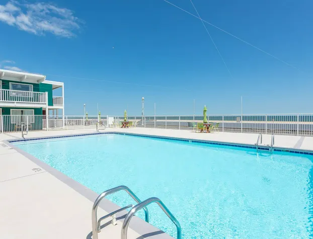 Fish Tales Boardwalk Inn hotel detail image 2