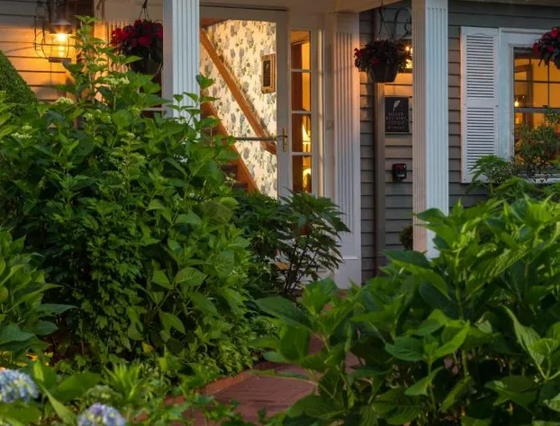 Old Harbor Inn hotel detail image 1