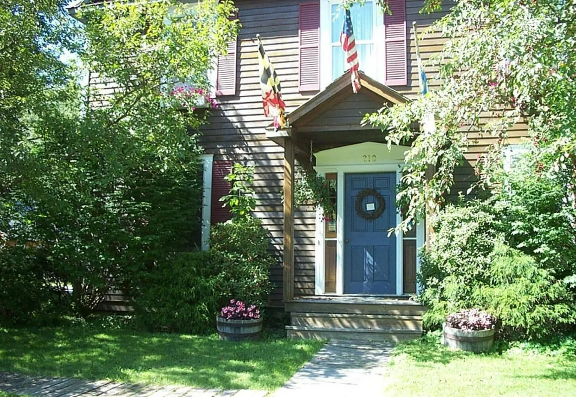 Chesapeake Inn of Lenox hotel hero