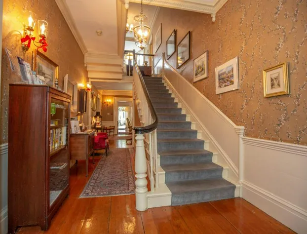 Clark Currier Inn hotel detail image 2