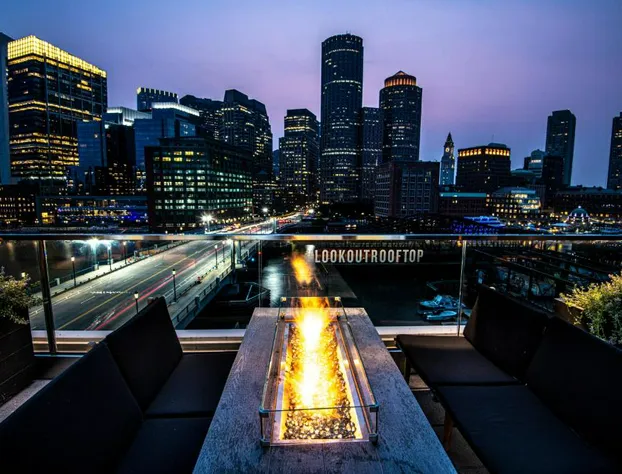 The Envoy Hotel, Autograph Collection hotel detail image 3