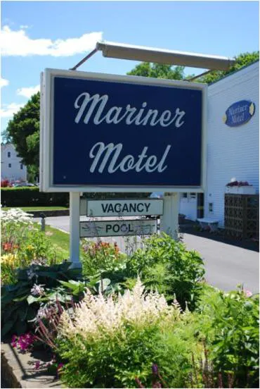 Mariner Motel hotel hero