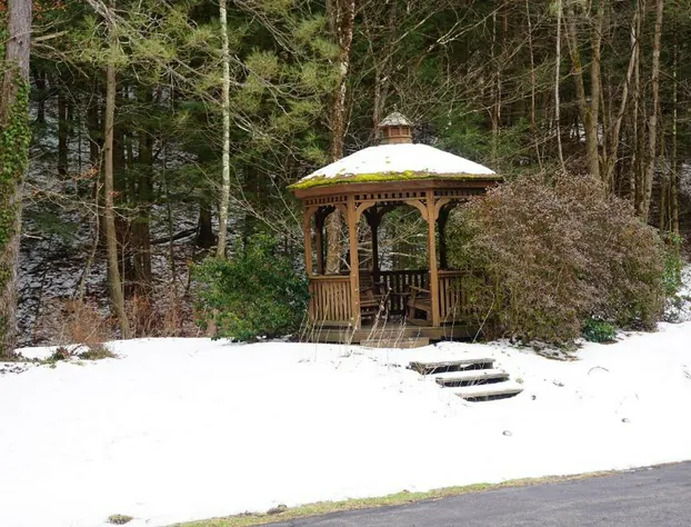 Stay Berkshires hotel detail image 4