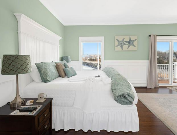 The Beacon Waterfront Inn hotel detail image 2
