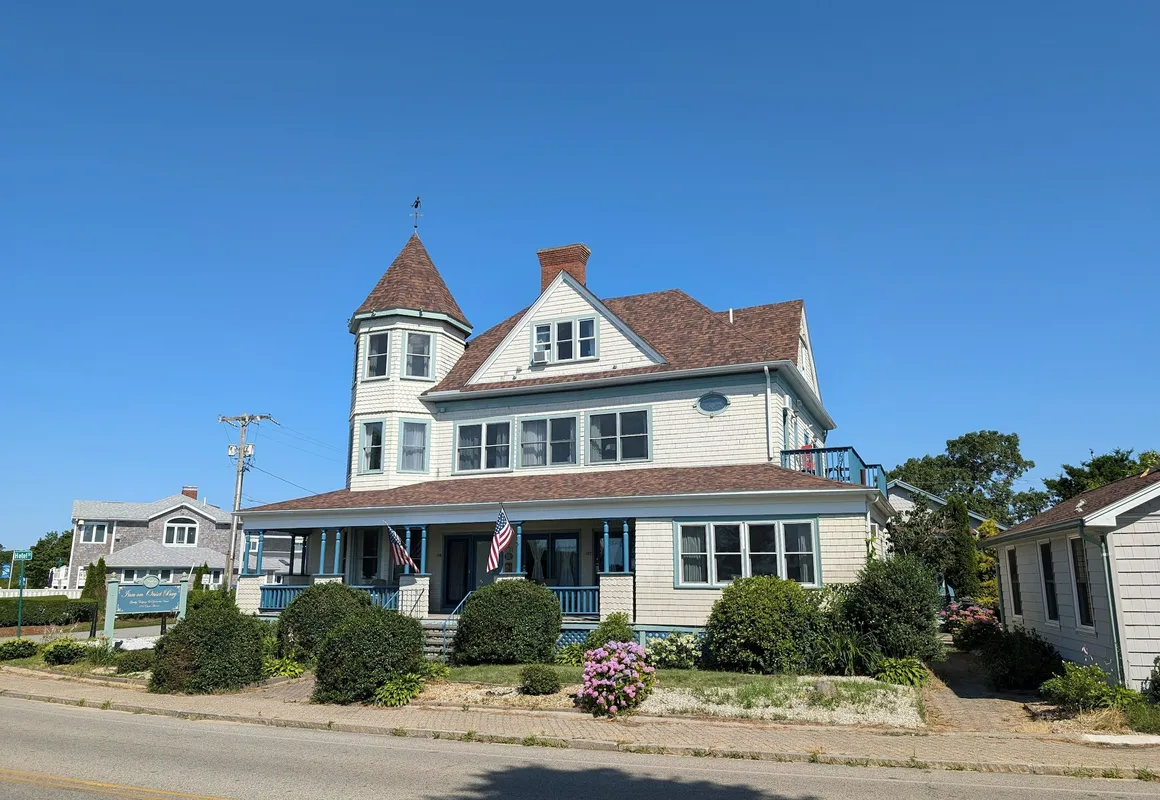 The Inn on Onset Bay hotel hero