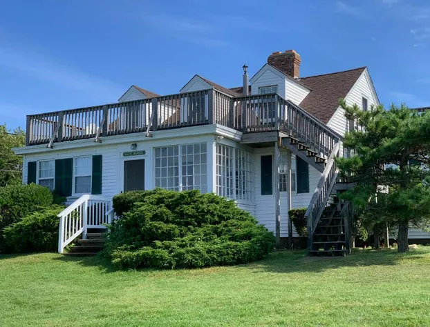 Lighthouse Inn hotel detail image 3