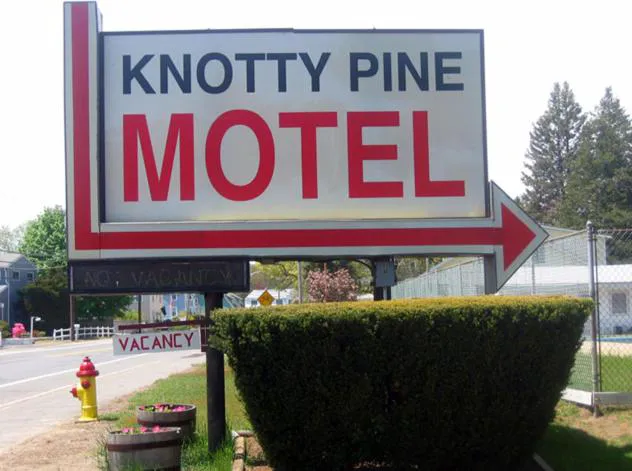Knotty Pine Motel hotel hero
