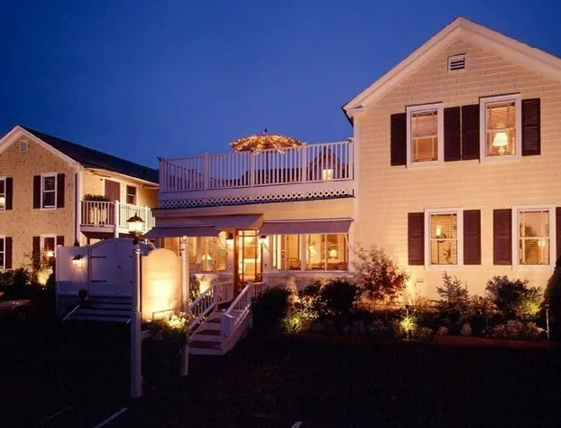 Inn at 7 Central hotel detail image 1