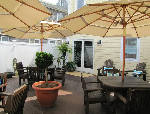 Inn at 7 Central hotel detail image 2