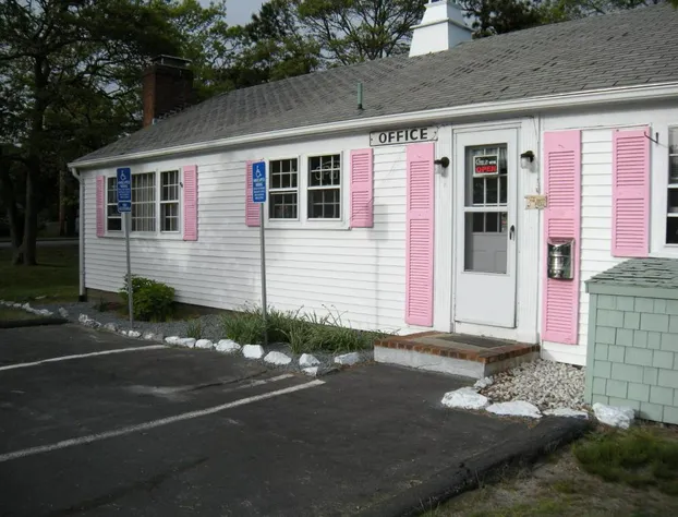 Bass River Motel hotel detail image 2