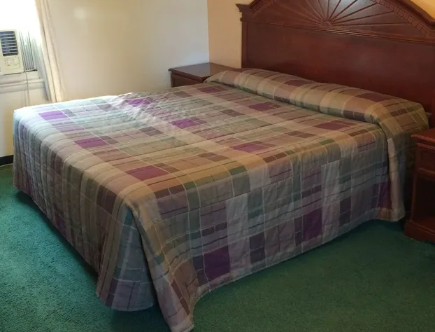 Howards Motel hotel detail image 2