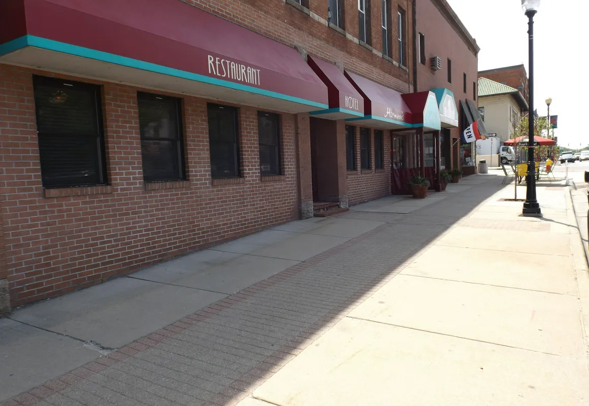 Hermanns European Inn hotel hero