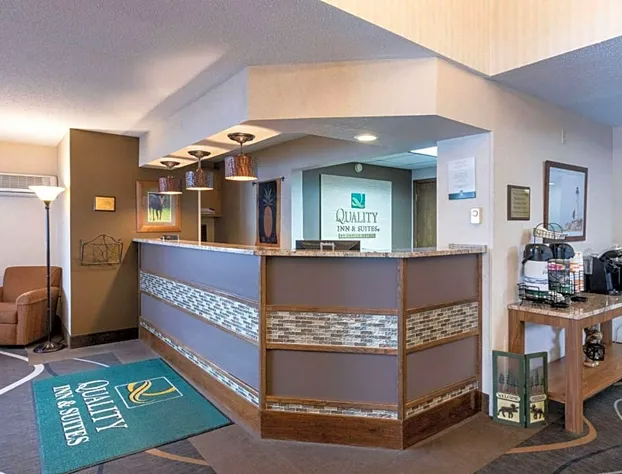 Quality Inn & Suites Newberry hotel detail image 1