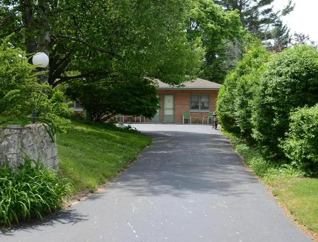 Ludington Blue Spruce Inn hotel detail image 1