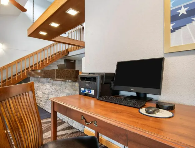 AmericInn by Wyndham St. Peter hotel detail image 4