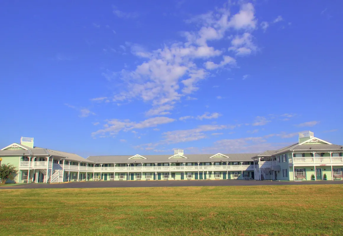 Key West Inn Tunica hotel hero