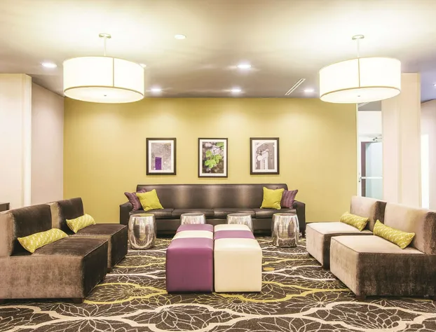 La Quinta Inn & Suites by Wyndham Hattiesburg - I-59 hotel detail image 3