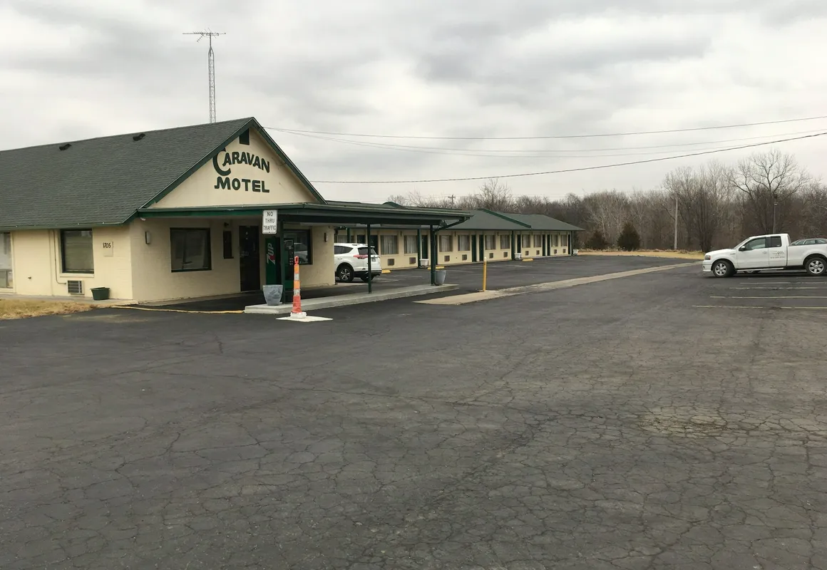 Budget Inn Caravan Motel hotel hero