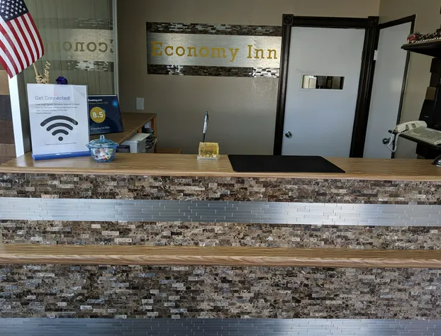 Economy Inn hotel detail image 4