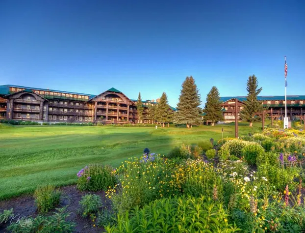 Glacier Park Lodge hotel detail image 4