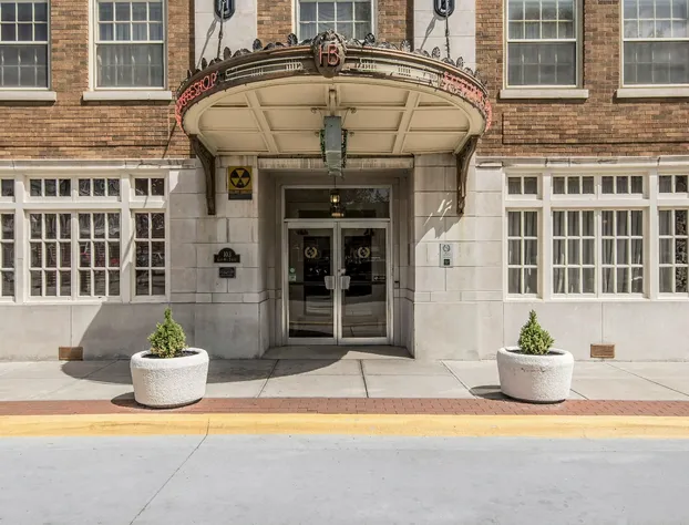 Hotel Bothwell Sedalia Central District, an Ascend Collection Hotel hotel detail image 2