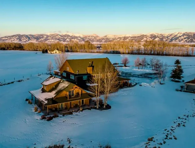 Gallatin River Lodge hotel detail image 2