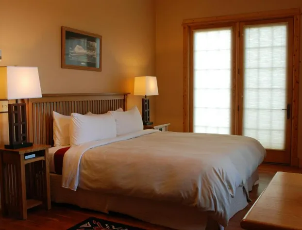 Gallatin River Lodge hotel detail image 3