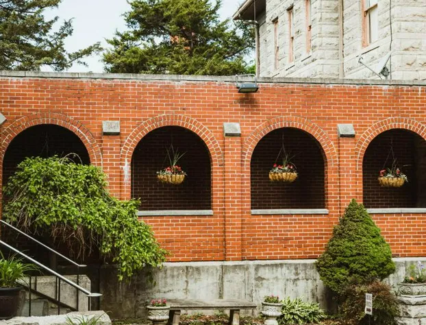 The Mansion at Elfindale hotel detail image 2