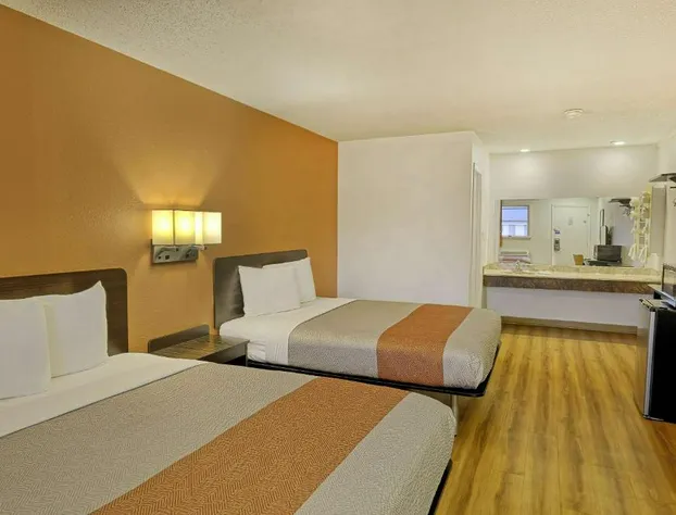 Motel 6 Sullivan, MO hotel detail image 3