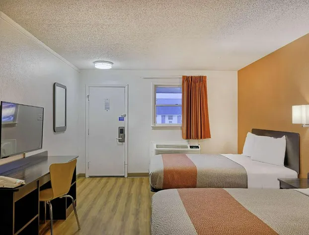 Motel 6 Sullivan, MO hotel detail image 2