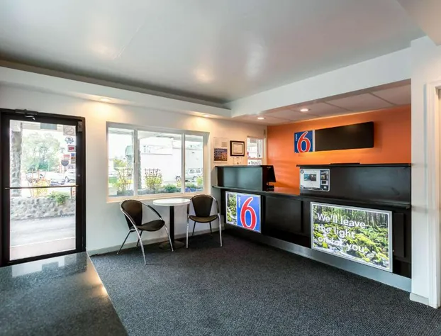 Motel 6 University Missoula hotel detail image 3