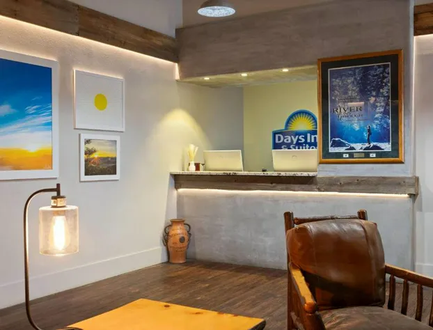 Days Inn and Suites by Wyndham Downtown Missoula-University hotel detail image 3