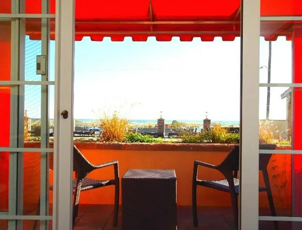 Ocean Club Hotel hotel detail image 2