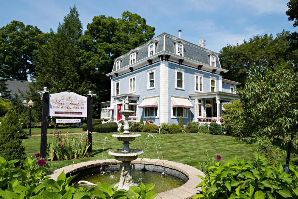The Silver Fountain Inn hotel hero