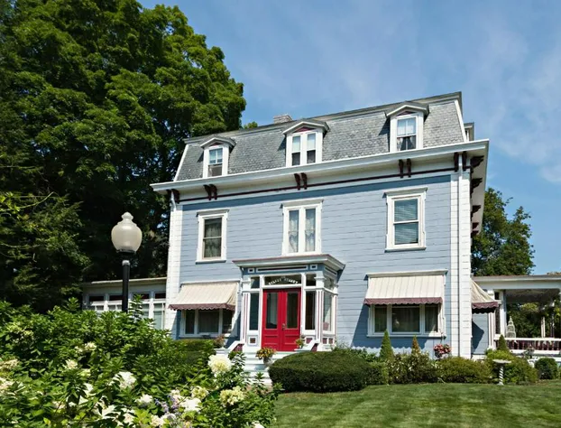 The Silver Fountain Inn hotel detail image 1