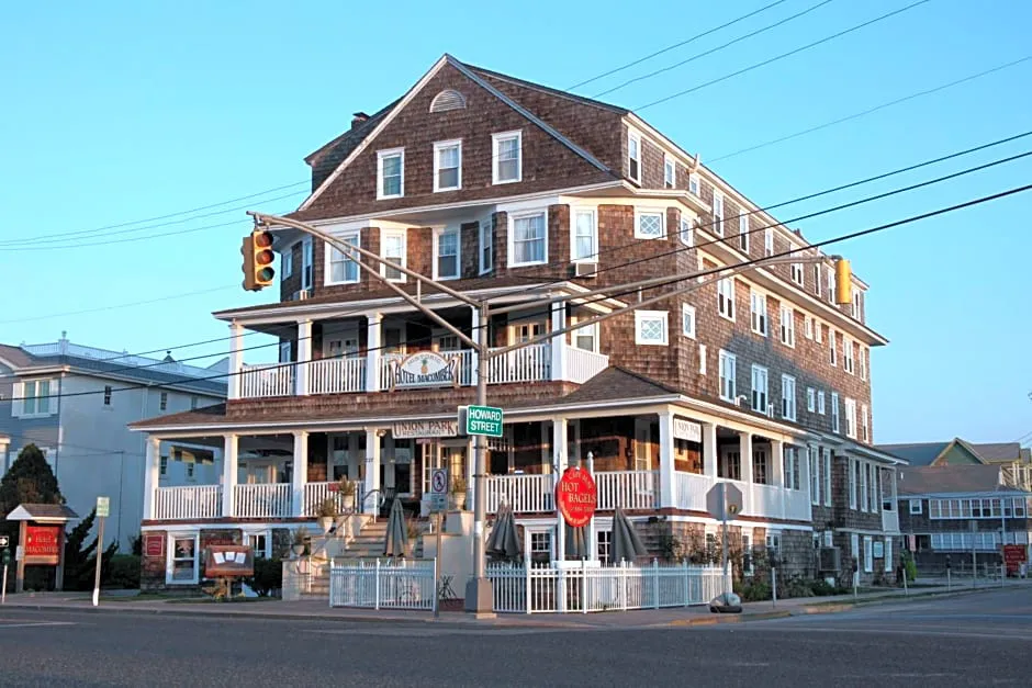 Hotel Macomber hotel hero