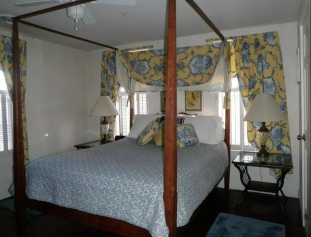 Tilton Inn hotel detail image 4