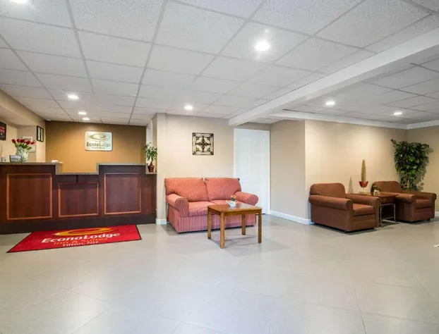 Tilton Lodge Inn and Suites hotel detail image 3