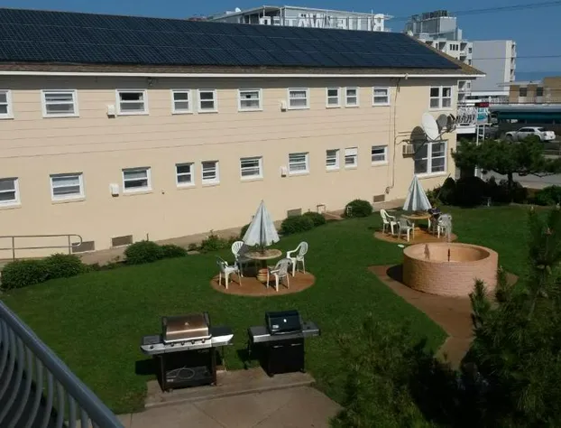 Blue Water Motel hotel detail image 3