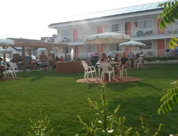 Blue Water Motel hotel detail image 2